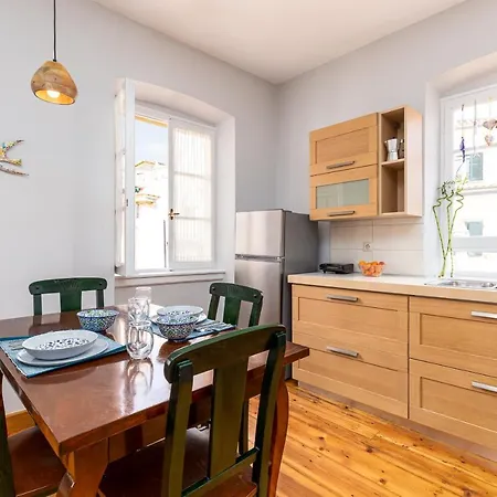 La Rondine Corfu (city)