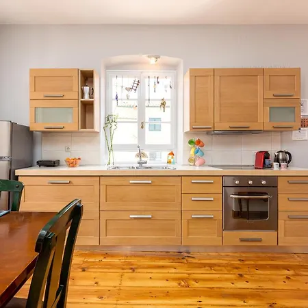 La Rondine Corfu (city)